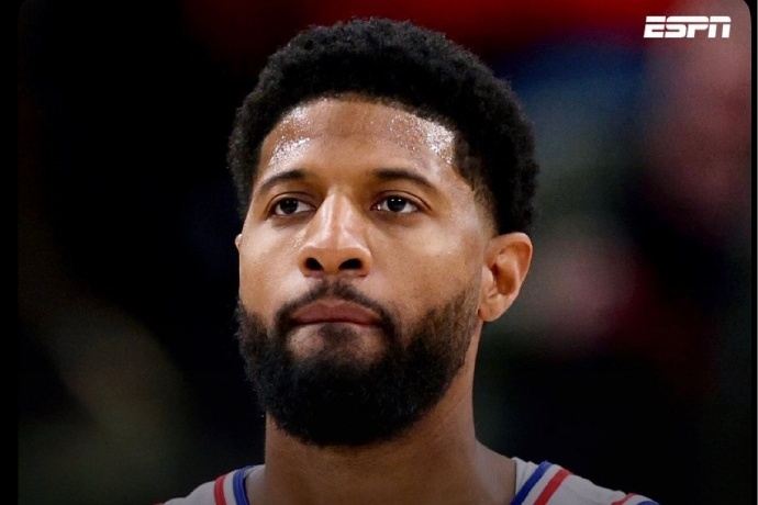 保罗·乔治左膝受伤接受手术,新赛季前景存疑 保罗·乔治左膝受伤接受手术,新赛季前景存疑